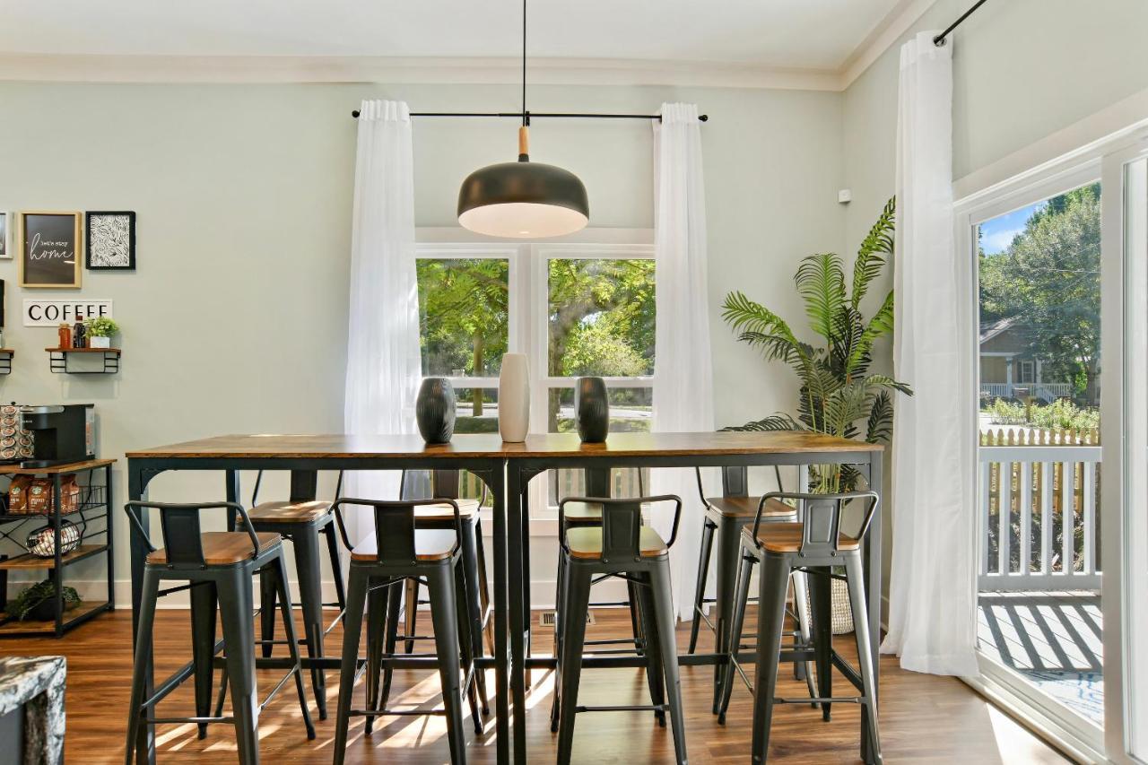 Sun Lit Modern Home With Good Vibes And Lots Of Coffee - Designedbydom Atlanta Eksteriør billede