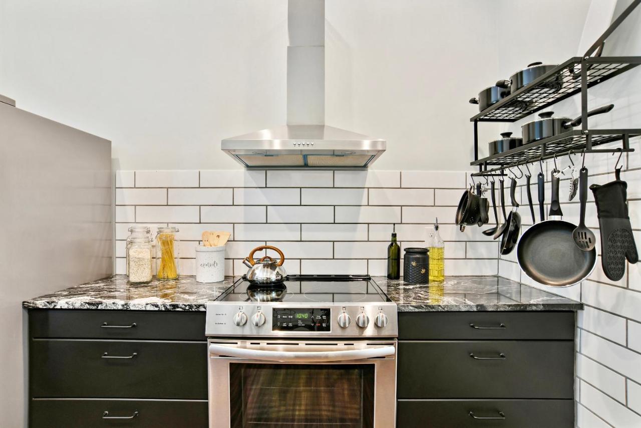 Sun Lit Modern Home With Good Vibes And Lots Of Coffee - Designedbydom Atlanta Eksteriør billede